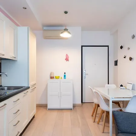Luxury Apartment Near Bocconi Zamenhof 7 Milan Exterior photo