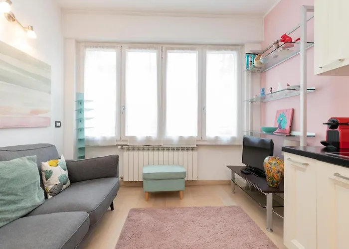 Luxury Apartment Near Bocconi Zamenhof 7